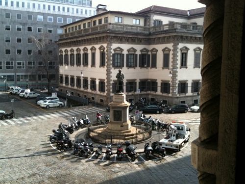 Hotel Nuovo Milan Bagian luar foto